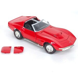 Hot Wheels Chevrolet Corvette 427 Stingray Diecast Model Red 1 18 Scale Car